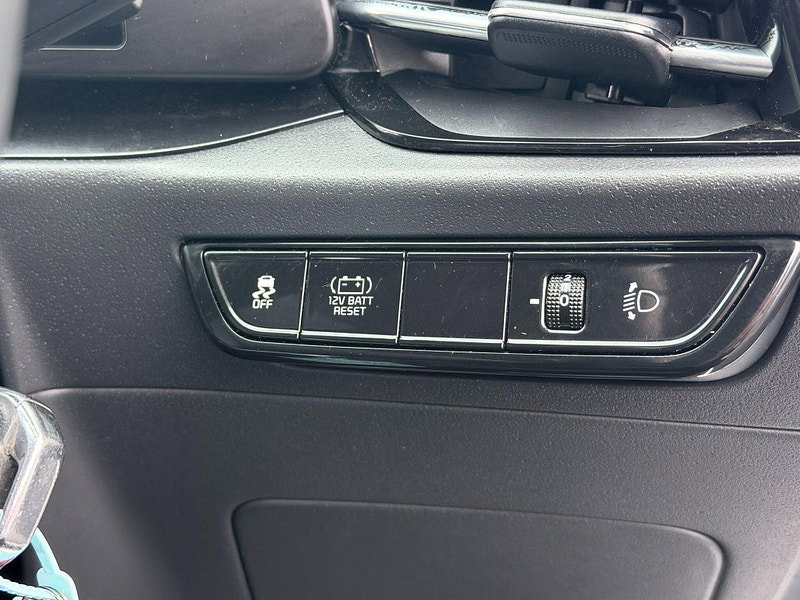 Kia Niro 1.6h GDi 2 DCT Euro 6 (s/s) 5dr 5dr Automatic 2026