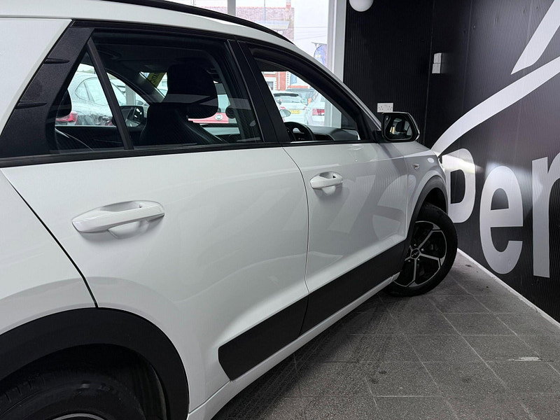 Kia Niro 1.6h GDi 2 DCT Euro 6 (s/s) 5dr 5dr Automatic 2026