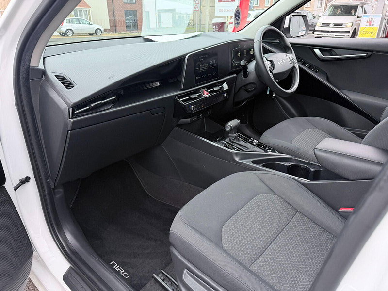 Kia Niro 1.6h GDi 2 DCT Euro 6 (s/s) 5dr 5dr Automatic 2026