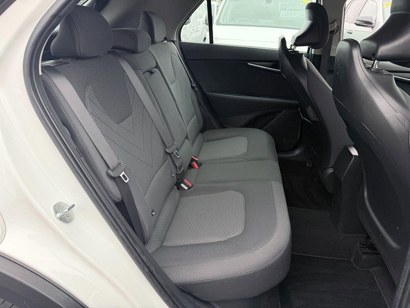 Kia Niro 1.6h GDi 2 DCT Euro 6 (s/s) 5dr 5dr Automatic 2026