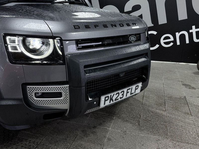 Land Rover DEFENDER 110 3.0 D300 MHEV HSE Auto 4WD Euro 6 (s/s) 5dr 5dr Automatic 2026