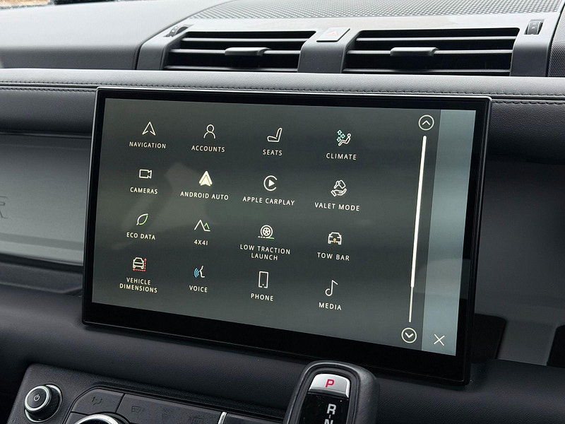 Land Rover DEFENDER 110 3.0 D300 MHEV HSE Auto 4WD Euro 6 (s/s) 5dr 5dr Automatic 2026