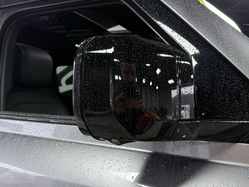 Land Rover DEFENDER 110 3.0 D300 MHEV HSE Auto 4WD Euro 6 (s/s) 5dr 5dr Automatic 2026