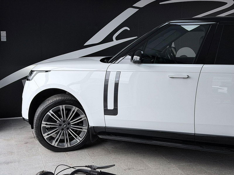 Land Rover Range Rover 3.0 D350 MHEV Autobiography Auto 4WD Euro 6 (s/s) 5dr 5dr Automatic 2026