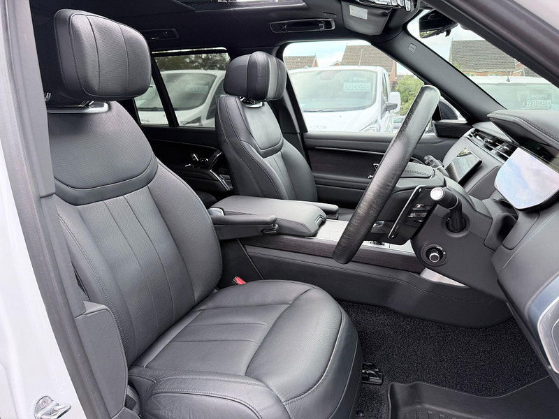 Land Rover Range Rover 3.0 D350 MHEV Autobiography Auto 4WD Euro 6 (s/s) 5dr 5dr Automatic 2026