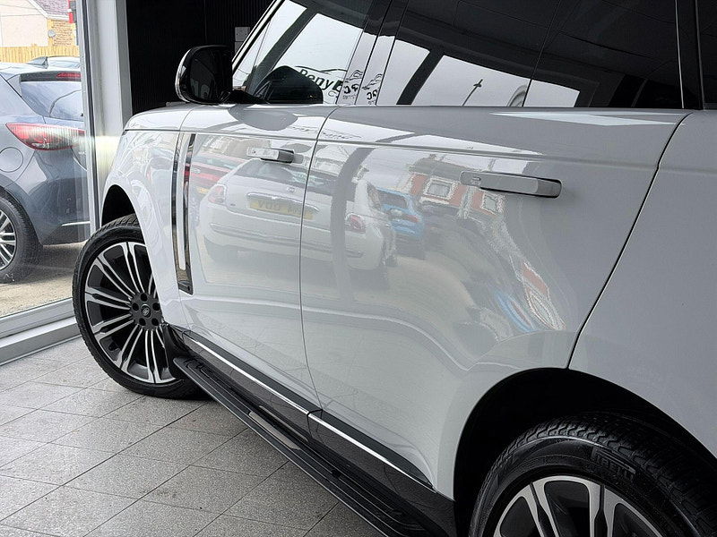 Land Rover Range Rover 3.0 D350 MHEV Autobiography Auto 4WD Euro 6 (s/s) 5dr 5dr Automatic 2026