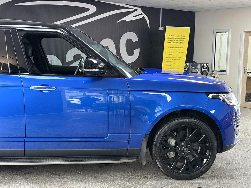 Land Rover Range Rover 3.0 P400 MHEV Vogue SE Auto 4WD Euro 6 (s/s) 5dr 5dr Automatic 2026