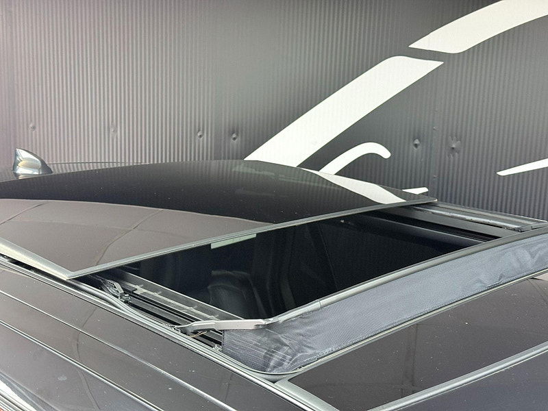 Land Rover Range Rover 3.0 P400 MHEV Vogue SE Auto 4WD Euro 6 (s/s) 5dr 5dr Automatic 2026