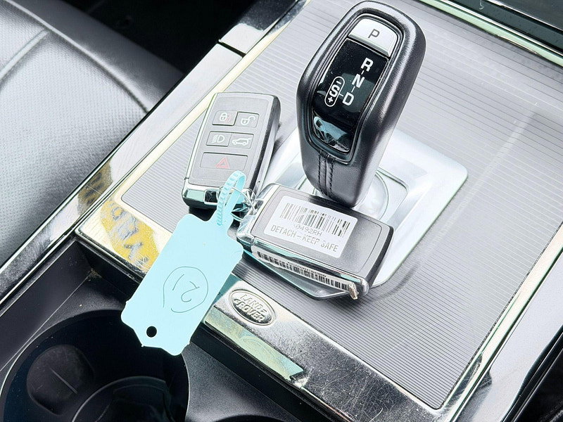 Land Rover Range Rover Evoque 1.5 P300e 12.2kWh Edition Auto 4WD Euro 6 (s/s) 5dr 5dr Automatic 2026