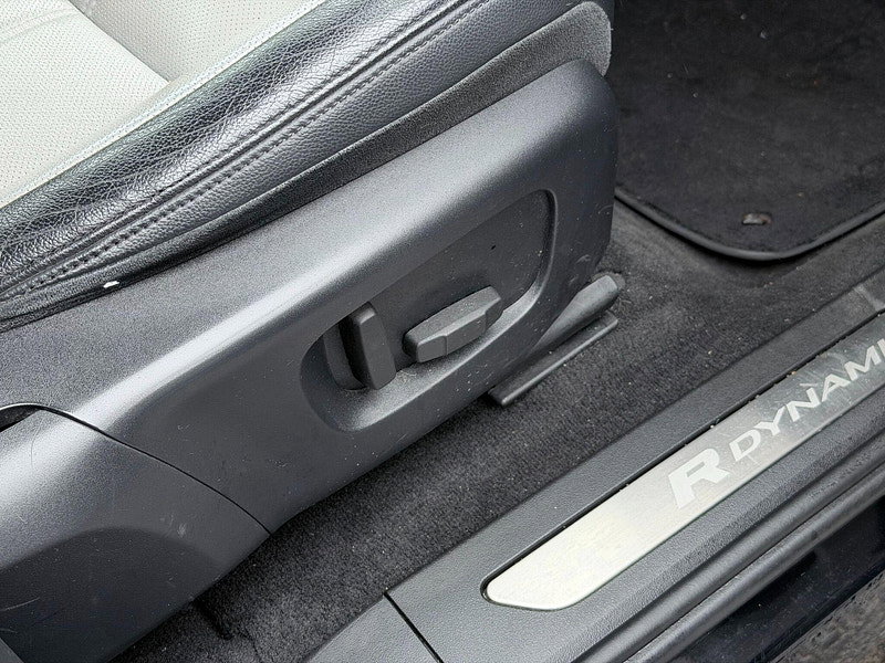 Land Rover Range Rover Evoque 2.0 D150 R-Dynamic S Auto 4WD Euro 6 (s/s) 5dr 5dr Automatic 2026