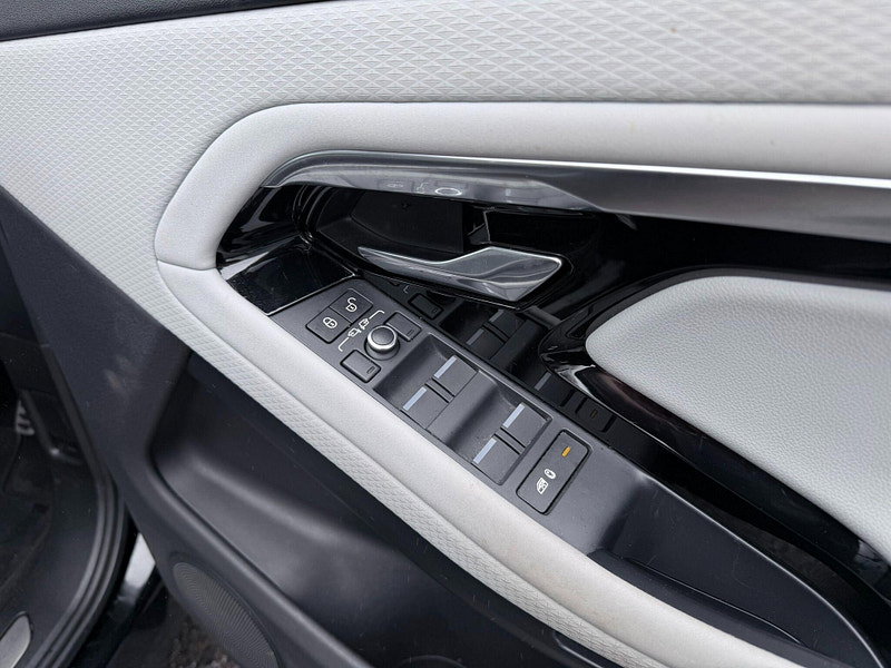 Land Rover Range Rover Evoque 2.0 D150 R-Dynamic S Auto 4WD Euro 6 (s/s) 5dr 5dr Automatic 2026