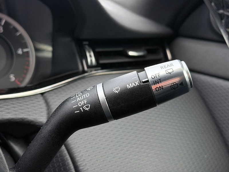 Land Rover Range Rover Evoque 2.0 D200 MHEV R-Dynamic S Auto 4WD Euro 6 (s/s) 5dr 5dr Automatic 2026