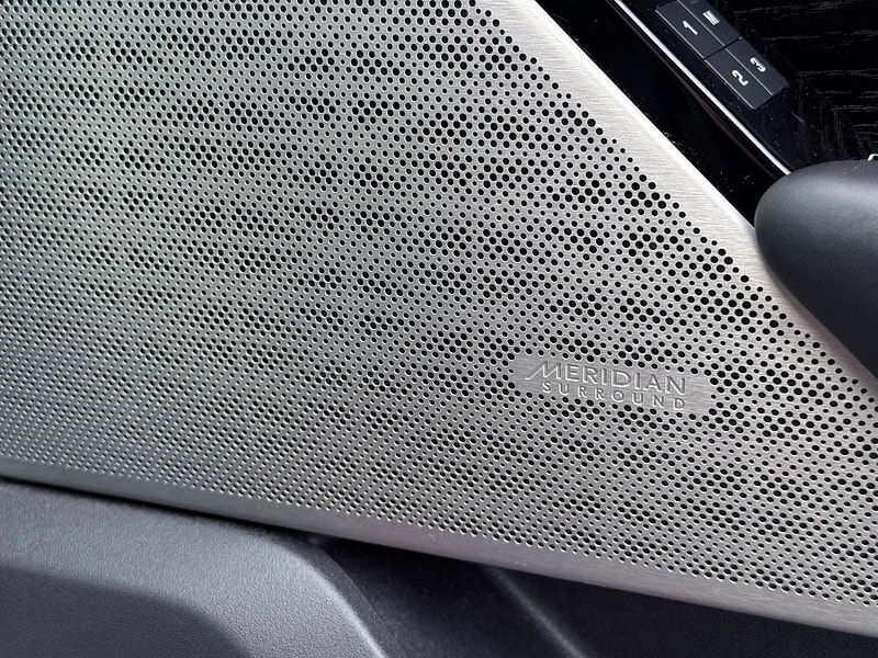 Land Rover Range Rover Velar 2.0 P300 HSE Auto 4WD Euro 6 (s/s) 5dr 5dr Automatic 2026