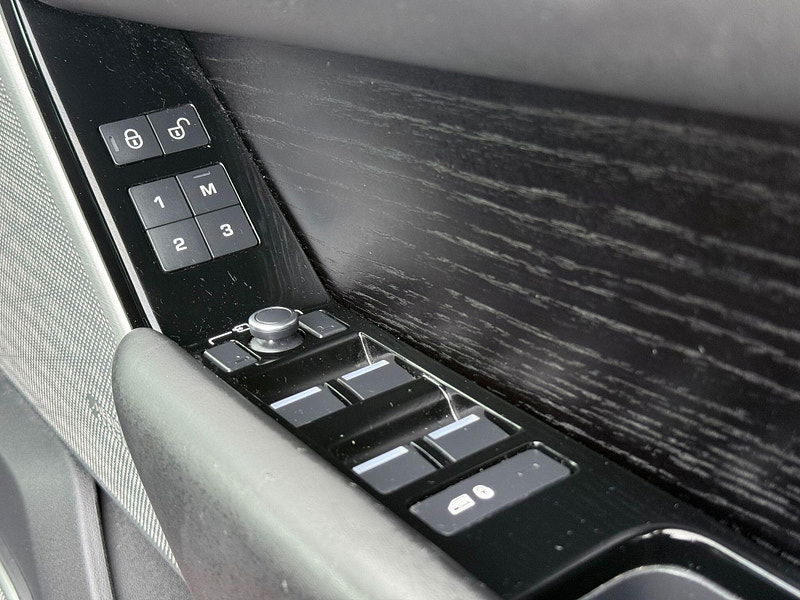 Land Rover Range Rover Velar 2.0 P300 HSE Auto 4WD Euro 6 (s/s) 5dr 5dr Automatic 2026