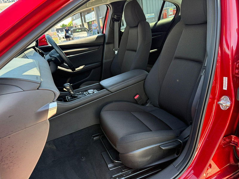 Mazda Mazda3 2.0 e-SKYACTIV-X MHEV Sport Lux Auto Euro 6 (s/s) 4dr 4dr Automatic 2026