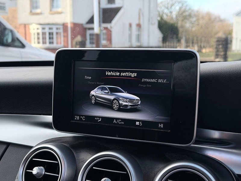 Mercedes-Benz C Class 2.0 C350e 6.4kWh Sport (Premium) G-Tronic+ Euro 6 (s/s) 4dr 4dr Automatic 2026