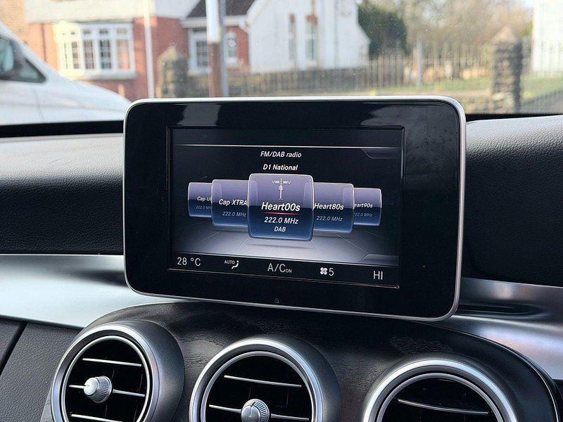 Mercedes-Benz C Class 2.0 C350e 6.4kWh Sport (Premium) G-Tronic+ Euro 6 (s/s) 4dr 4dr Automatic 2026