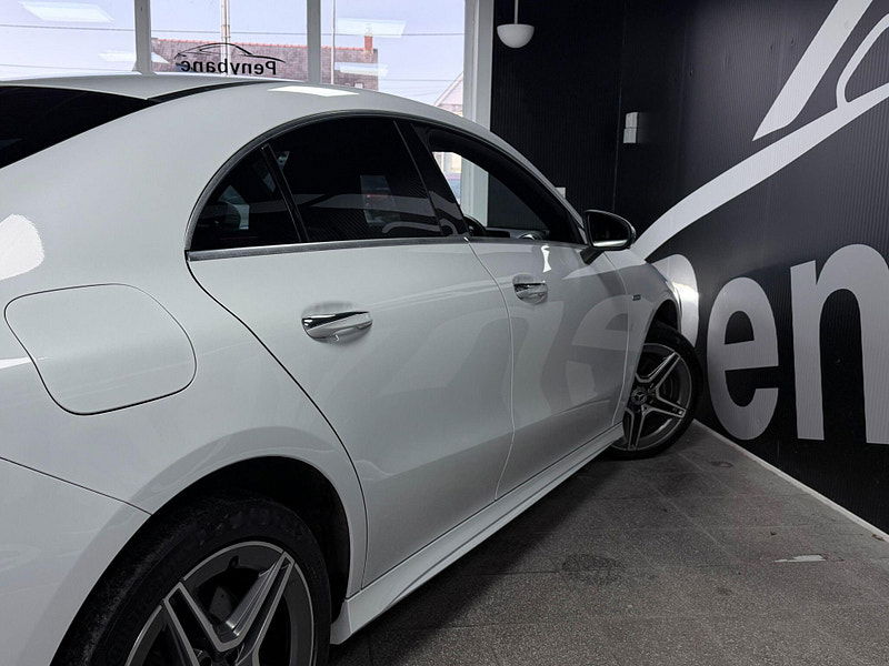 Mercedes-Benz CLA 1.3 CLA250e 15.6kWh AMG Line (Premium) Coupe 8G-DCT Euro 6 (s/s) 4dr 4dr Automatic 2026