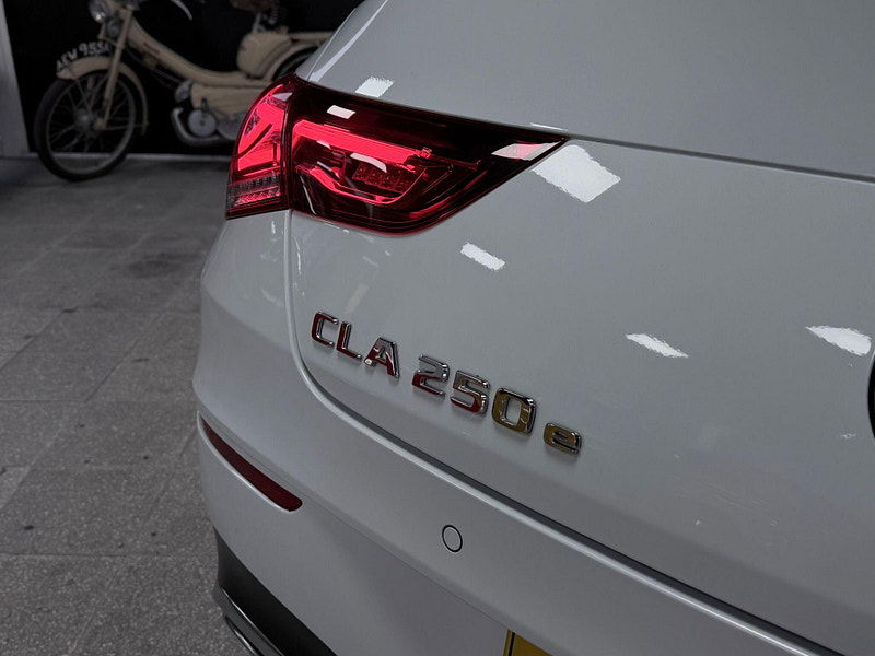 Mercedes-Benz CLA 1.3 CLA250e 15.6kWh AMG Line (Premium) Coupe 8G-DCT Euro 6 (s/s) 4dr 4dr Automatic 2026
