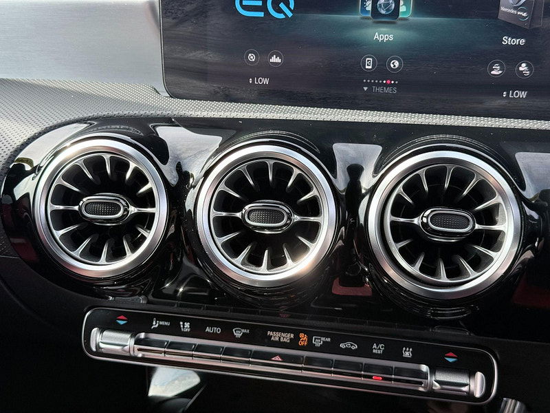 Mercedes-Benz CLA 1.3 CLA250e 15.6kWh AMG Line (Premium) Shooting Brake 8G-DCT Euro 6 (s/s) 5dr 5dr Automatic 2026