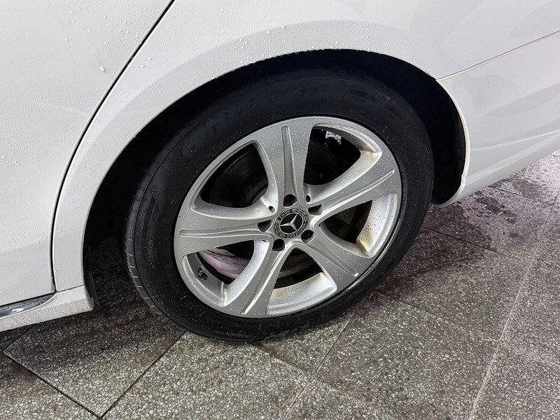 Mercedes-Benz E Class 2.0 E200d SE G-Tronic+ Euro 6 (s/s) 4dr 4dr Automatic 2026