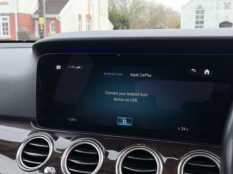 Mercedes-Benz E Class 2.0 E300de 13.5kWh AMG Line Edition G-Tronic+ Euro 6 (s/s) 4dr 4dr Automatic 2026