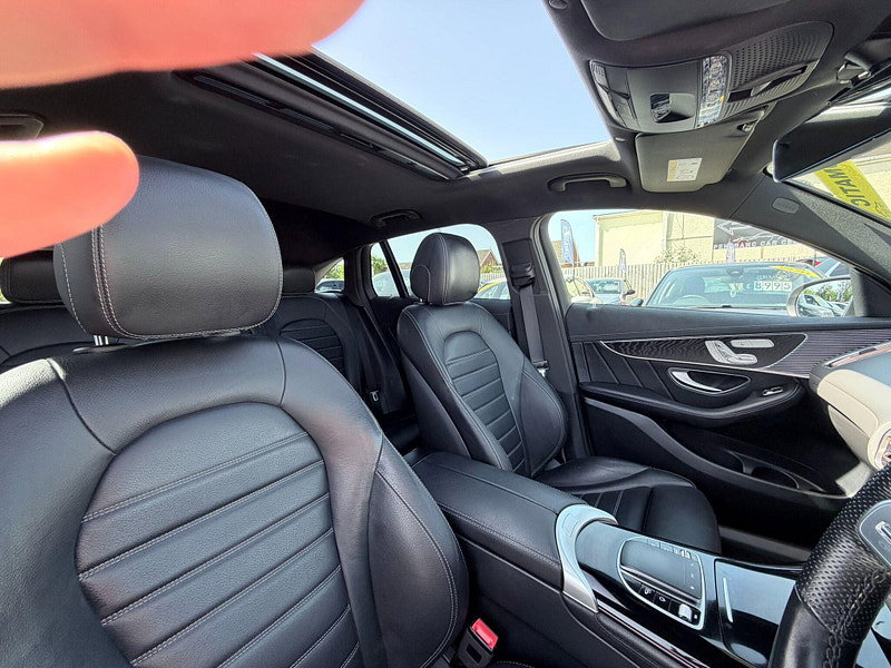 Mercedes-Benz EQC EQC 400 80kWh AMG Line (Premium Plus) Auto 4MATIC 5dr 5dr Automatic 2026