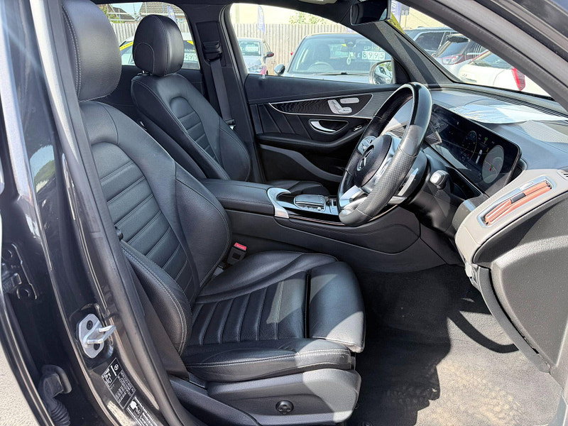 Mercedes-Benz EQC EQC 400 80kWh AMG Line (Premium Plus) Auto 4MATIC 5dr 5dr Automatic 2026