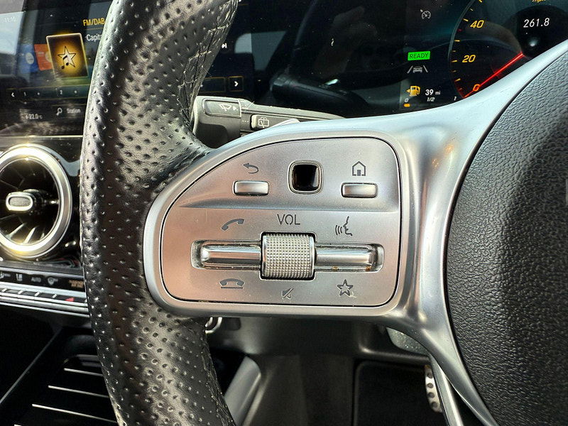 Mercedes-Benz GLA 1.3 GLA250e 15.6kWh Exclusive Edition 8G-DCT Euro 6 (s/s) 5dr 5dr Automatic 2026