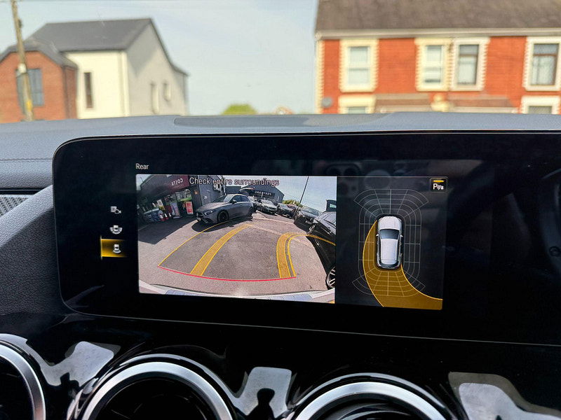 Mercedes-Benz GLA 1.3 GLA250e 15.6kWh Exclusive Edition 8G-DCT Euro 6 (s/s) 5dr 5dr Automatic 2026