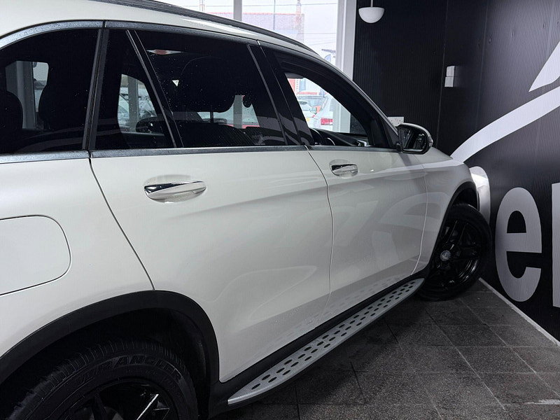 Mercedes-Benz GLC 2.1 GLC250d AMG Line (Premium Plus) G-Tronic 4MATIC Euro 6 (s/s) 5dr 5dr Automatic 2026