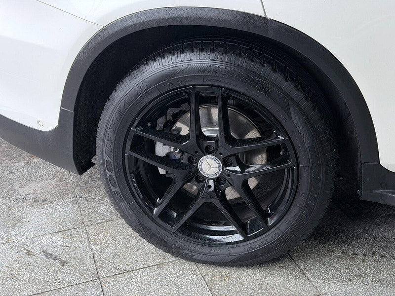 Mercedes-Benz GLC 2.1 GLC250d AMG Line (Premium Plus) G-Tronic 4MATIC Euro 6 (s/s) 5dr 5dr Automatic 2026