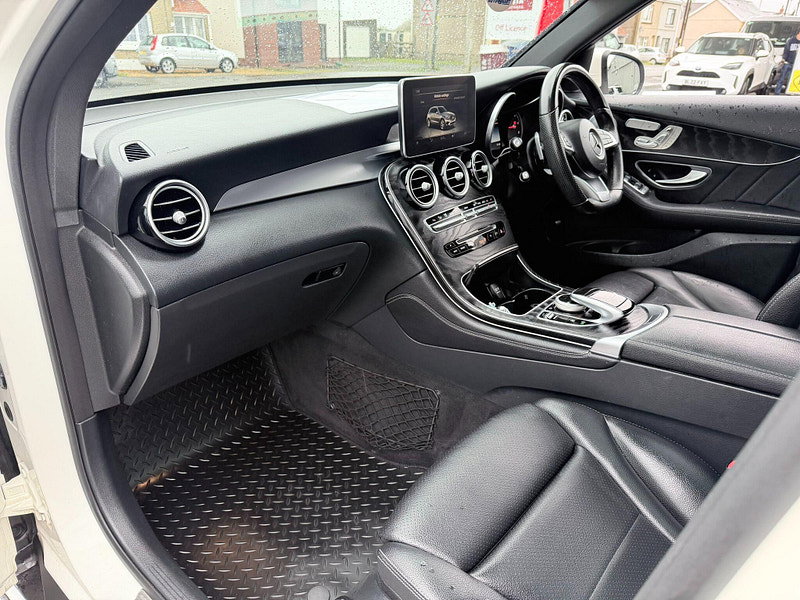 Mercedes-Benz GLC 2.1 GLC250d AMG Line (Premium Plus) G-Tronic 4MATIC Euro 6 (s/s) 5dr 5dr Automatic 2026