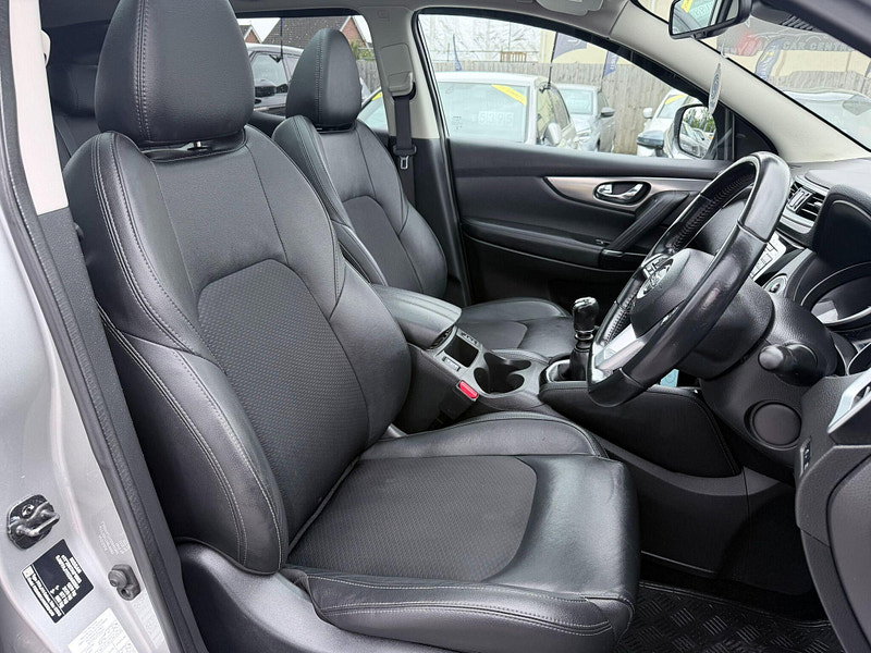 Nissan Qashqai 1.3 DIG-T Tekna Euro 6 (s/s) 5dr 5dr Manual 2026