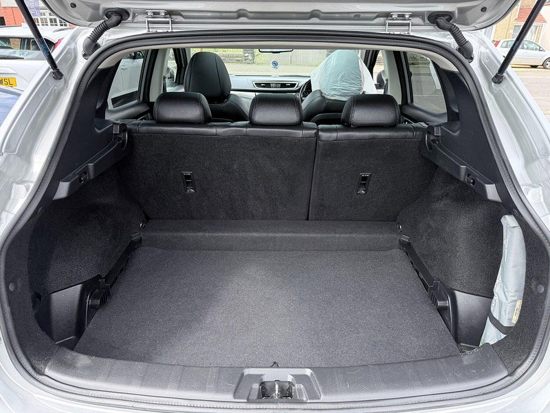 Nissan Qashqai 1.3 DIG-T Tekna Euro 6 (s/s) 5dr 5dr Manual 2026