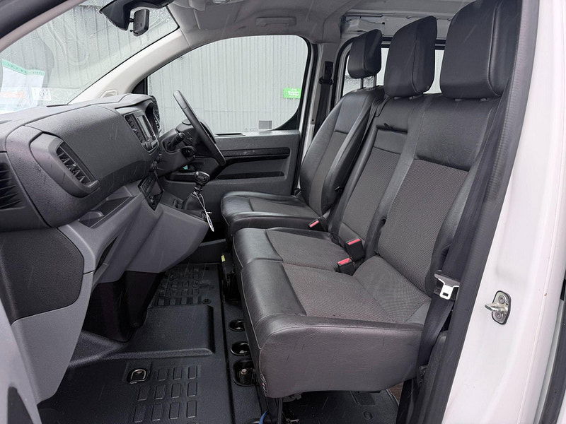 Peugeot Expert 1.5 BlueHDi 1000 Professional Compact Panel Van SWB Euro 6 (s/s) 6dr 6dr Manual 2026