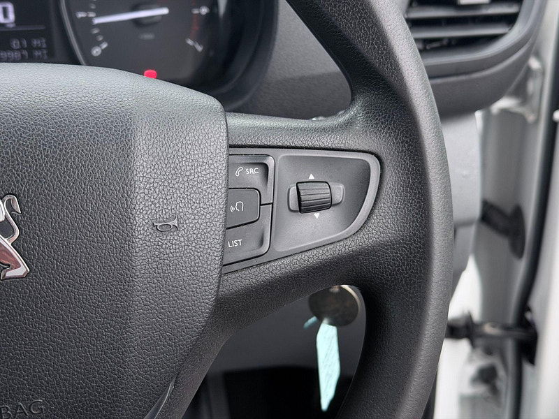 Peugeot Expert 1.5 BlueHDi 1000 Professional Compact Panel Van SWB Euro 6 (s/s) 6dr 6dr Manual 2026