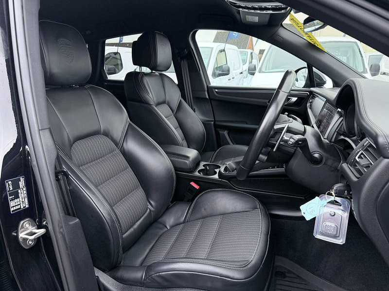 Porsche Macan 2.0T T PDK 4WD Euro 6 (s/s) 5dr 5dr Automatic 2026