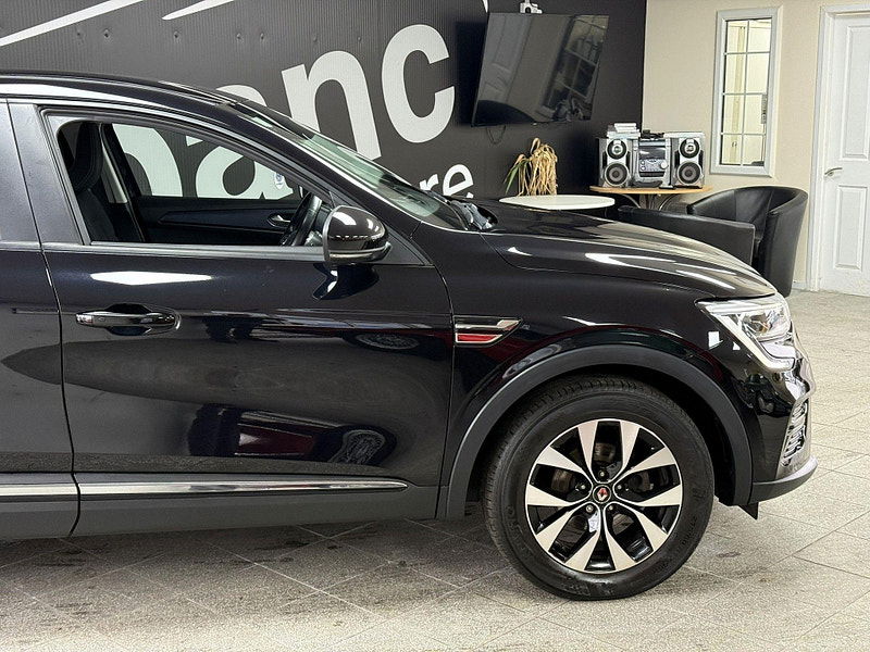 Renault Arkana 1.3 TCe MHEV Iconic EDC 2WD Euro 6 (s/s) 5dr 5dr Automatic 2026