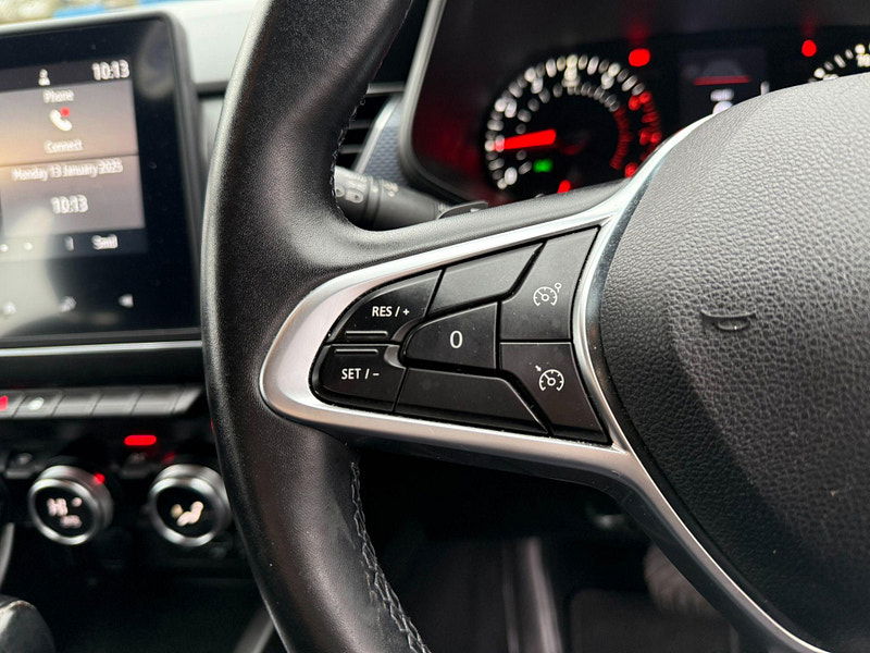 Renault Arkana 1.3 TCe MHEV Iconic EDC 2WD Euro 6 (s/s) 5dr 5dr Automatic 2026