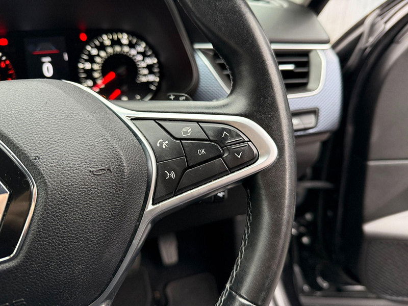 Renault Arkana 1.3 TCe MHEV Iconic EDC 2WD Euro 6 (s/s) 5dr 5dr Automatic 2026