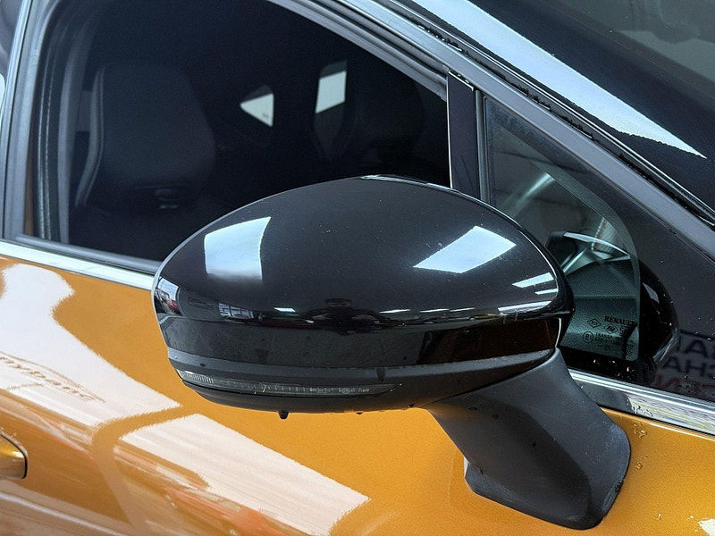 Renault Captur 1.6 E-TECH 9.8kWh RS Line Auto Euro 6 (s/s) 5dr 5dr Automatic 2026