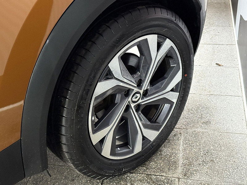 Renault Captur 1.6 E-TECH 9.8kWh RS Line Auto Euro 6 (s/s) 5dr 5dr Automatic 2026