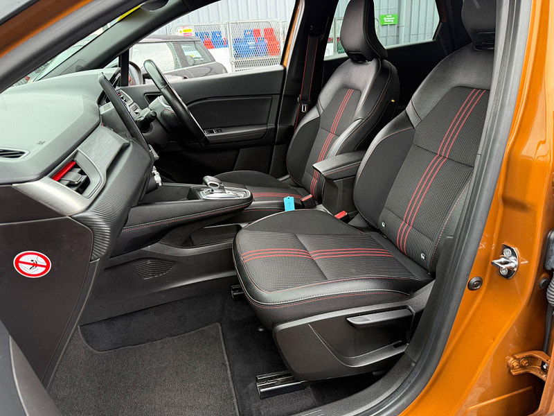 Renault Captur 1.6 E-TECH 9.8kWh RS Line Auto Euro 6 (s/s) 5dr 5dr Automatic 2026