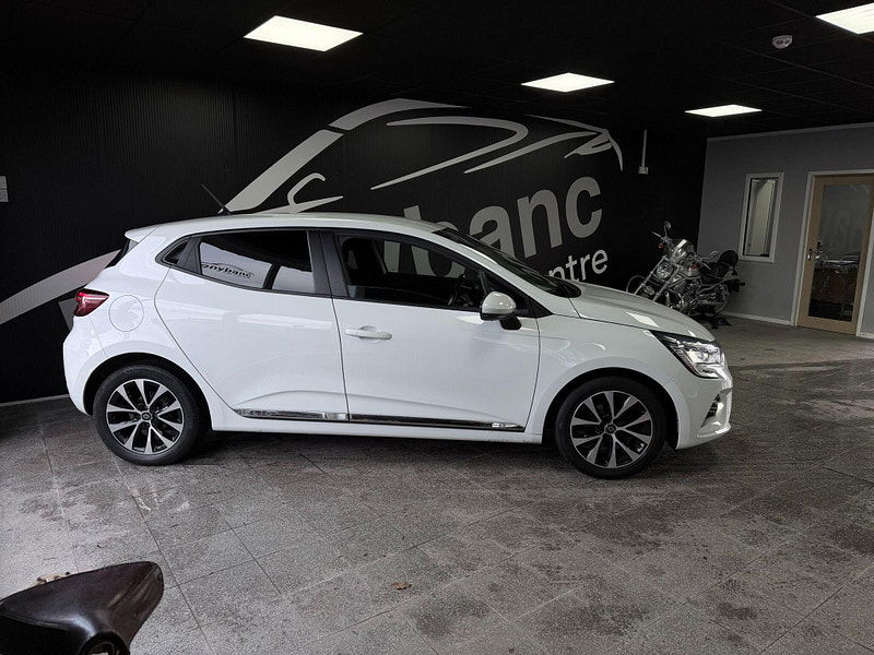 Renault Clio 1.0 TCe Iconic Euro 6 (s/s) 5dr 5dr Manual 2026