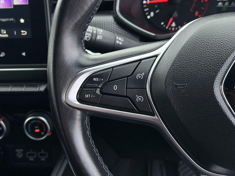 Renault Clio 1.0 TCe Iconic Euro 6 (s/s) 5dr 5dr Manual 2026