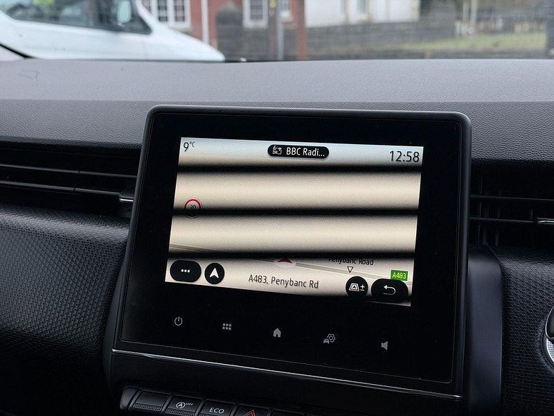 Renault Clio 1.0 TCe Iconic Euro 6 (s/s) 5dr 5dr Manual 2026