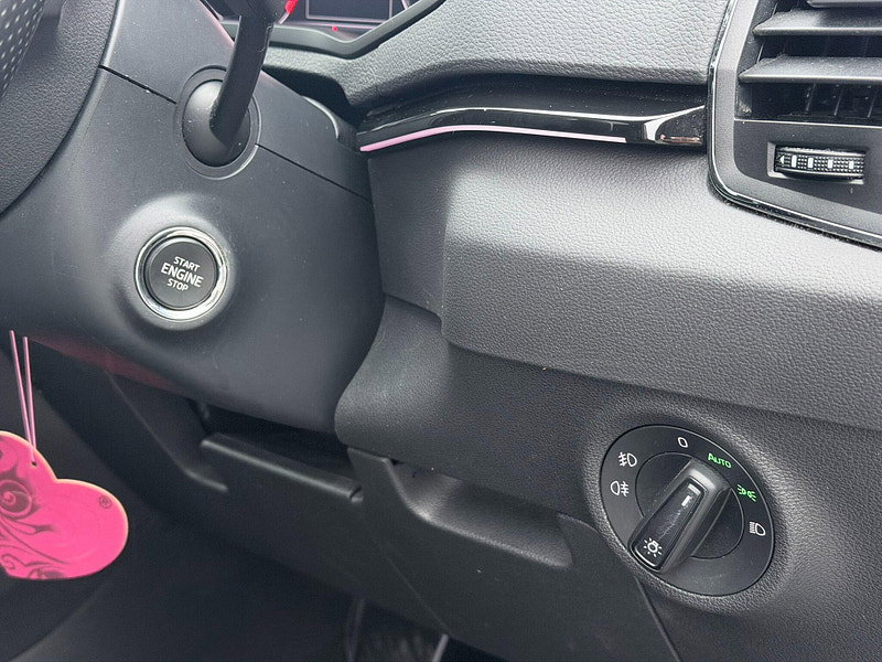 Skoda Karoq 1.5 TSI ACT SportLine DSG 4WD Euro 6 (s/s) 5dr 5dr Automatic 2026