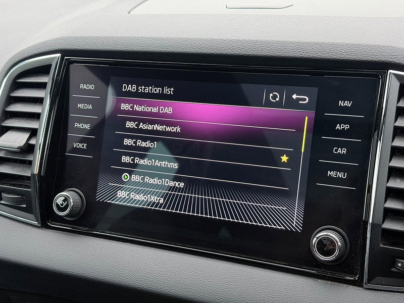 Skoda Karoq 1.5 TSI ACT SportLine DSG 4WD Euro 6 (s/s) 5dr 5dr Automatic 2026