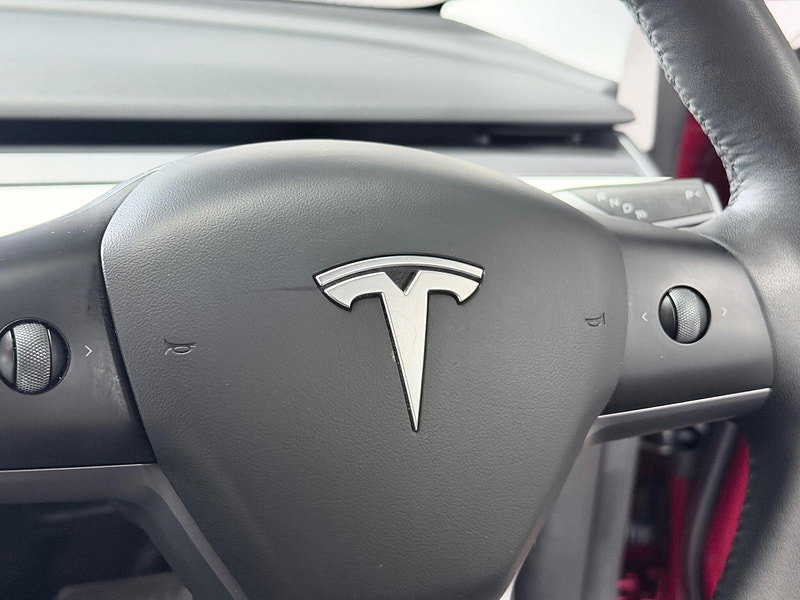 Tesla Model 3 (Dual Motor) Long Range Auto 4WDE 4dr 4dr Automatic 2026